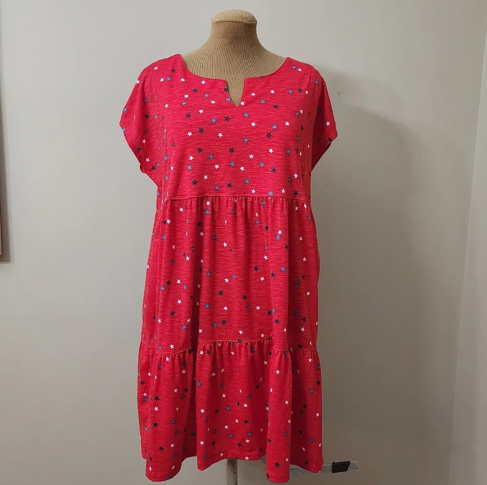 Multiples size L tiered dress red white blue stars notch neck